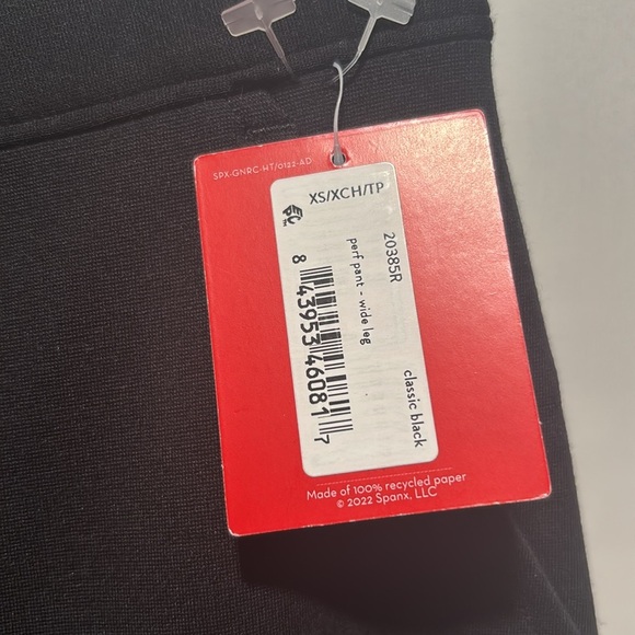 New SPANX perf pants - Picture 2 of 6
